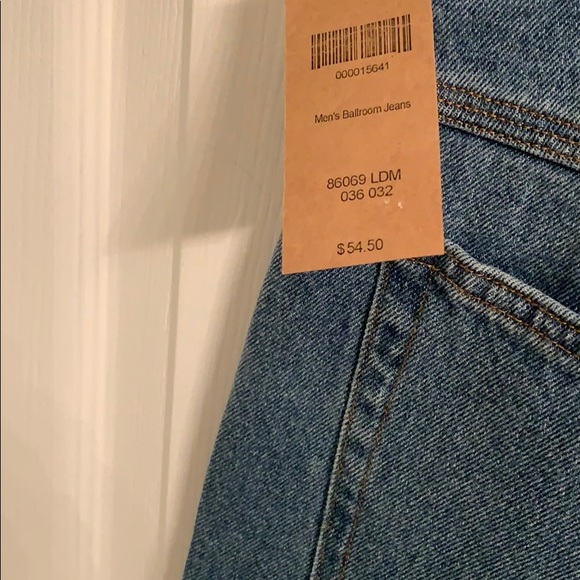 Duluth Jeans - Picture 6 of 6